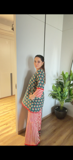 Jashn Stripe Set