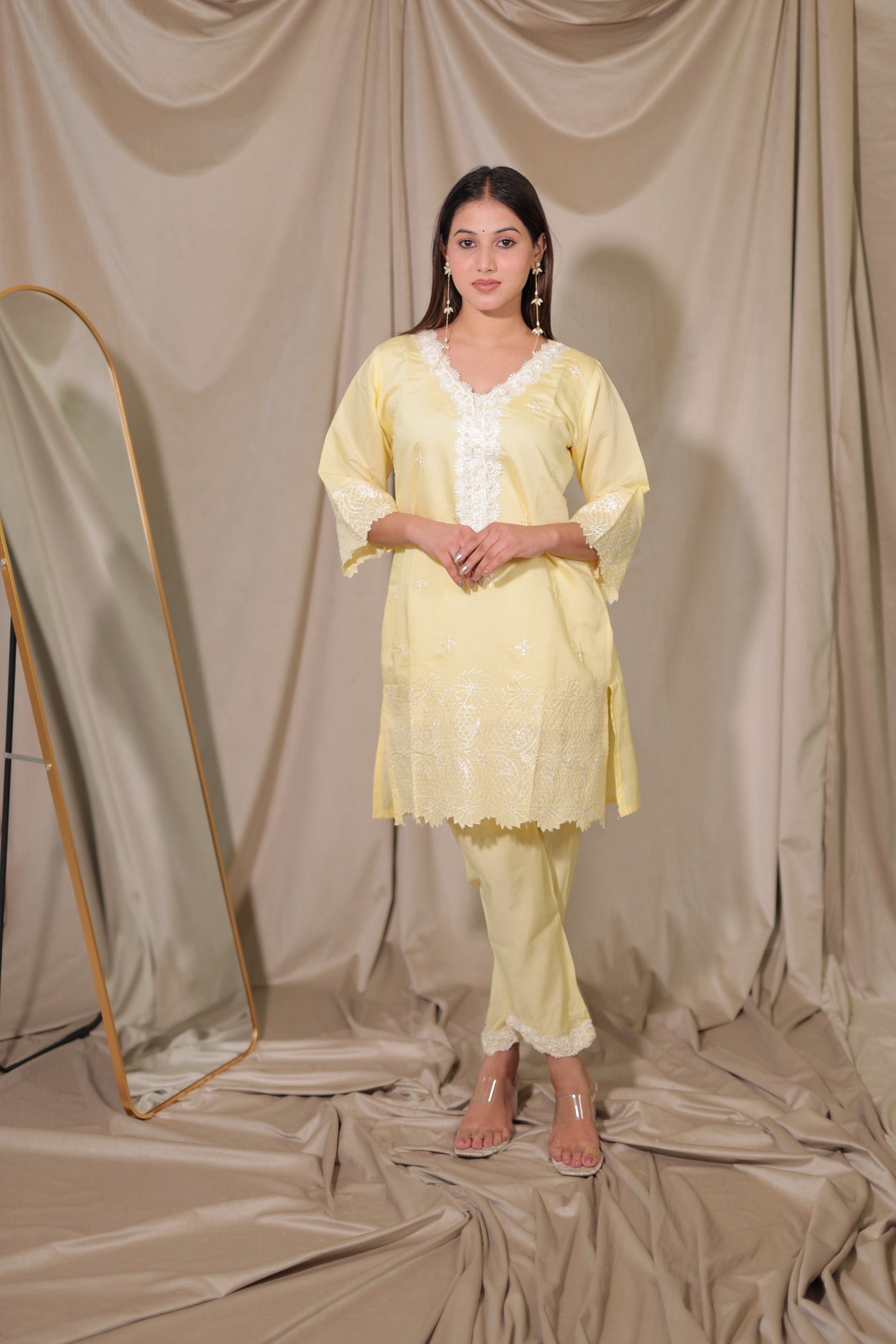 Juhi Set