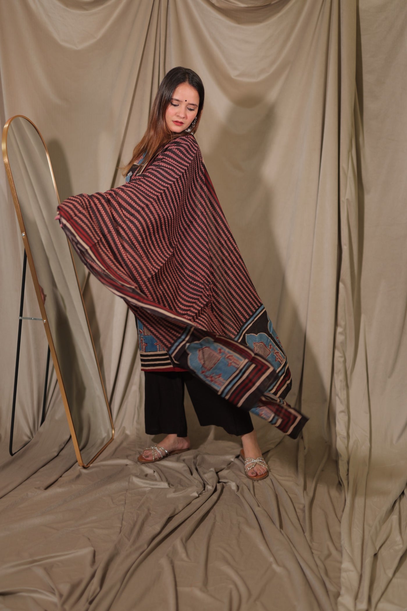 Jharokha 3 pc Set