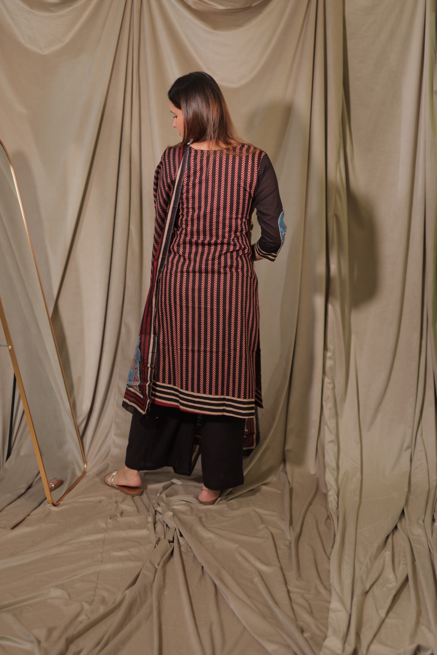 Jharokha 3 pc Set