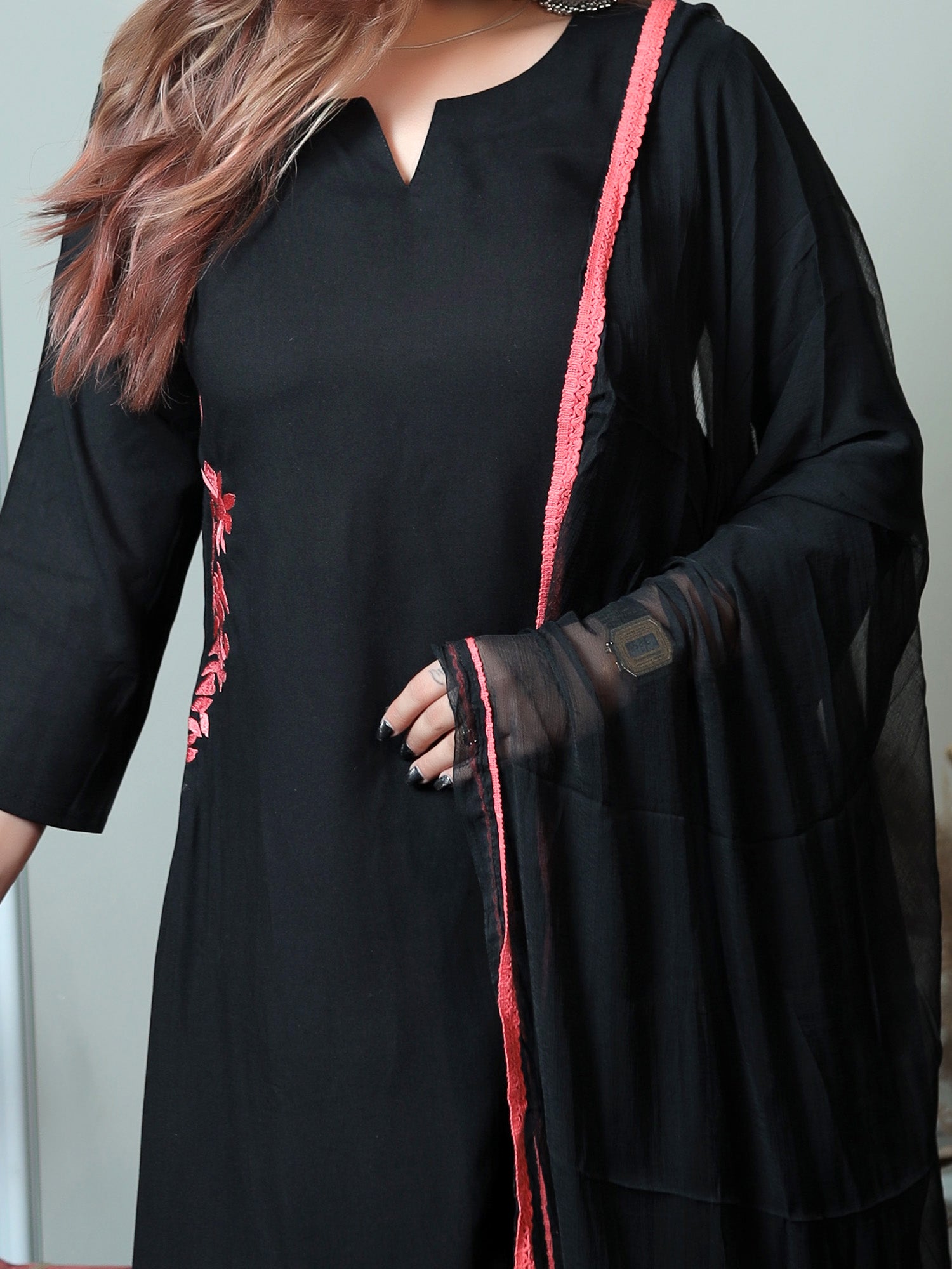 Black red slit suit Set