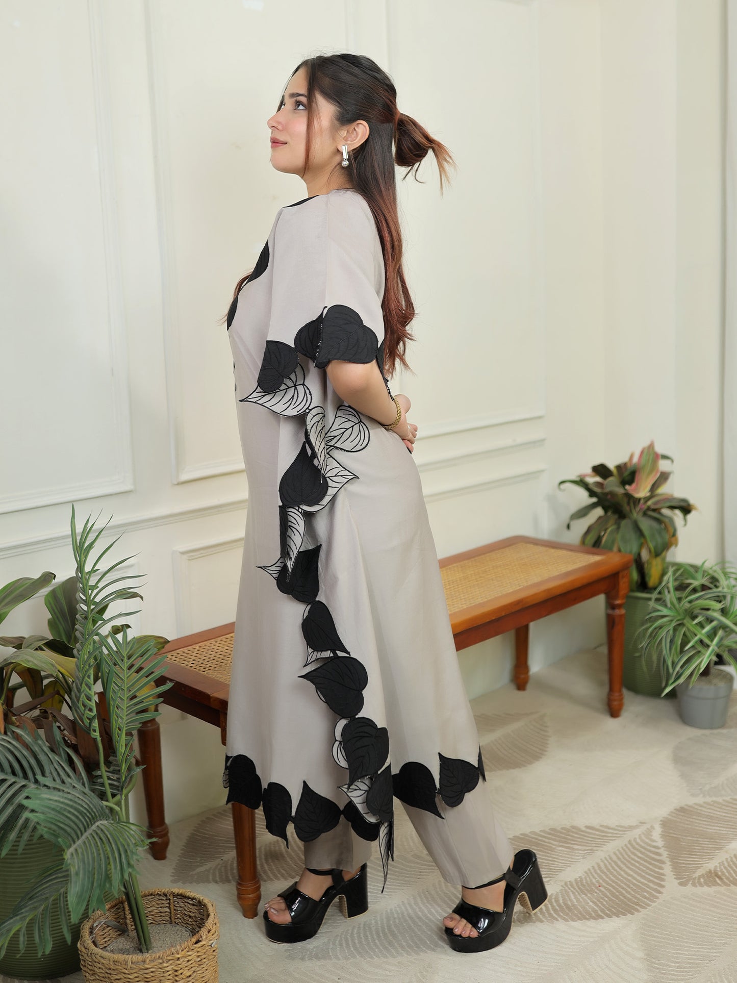 Grey leaf kaftan Set
