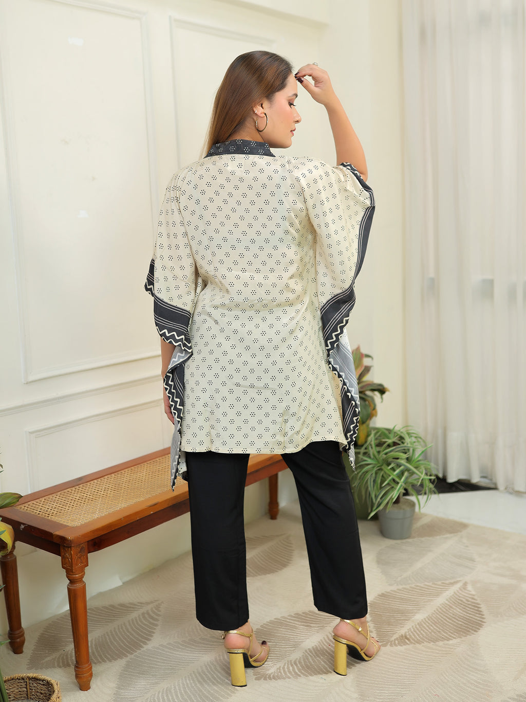 White n black Kaftan Set