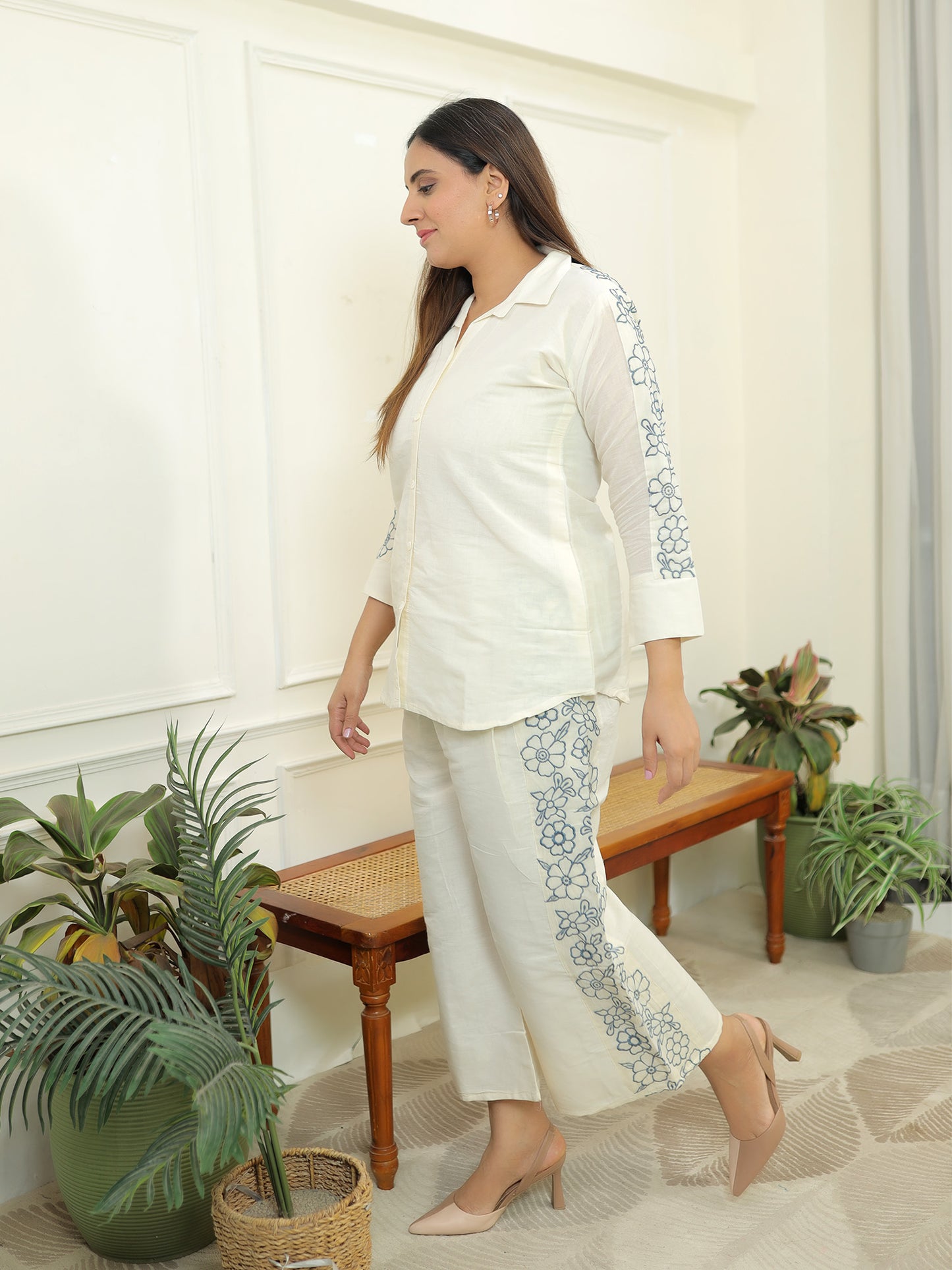 White cotton embroidery Set